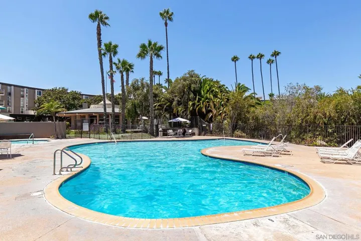 3050 Rue D’ Orleans 491, San Diego, California 92110