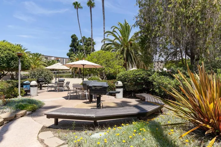 3050 Rue D’ Orleans 491, San Diego, California 92110