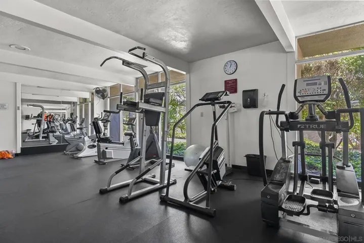 3050 Rue D’ Orleans 491, San Diego, California 92110