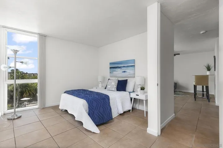 3050 Rue D’ Orleans 491, San Diego, California 92110