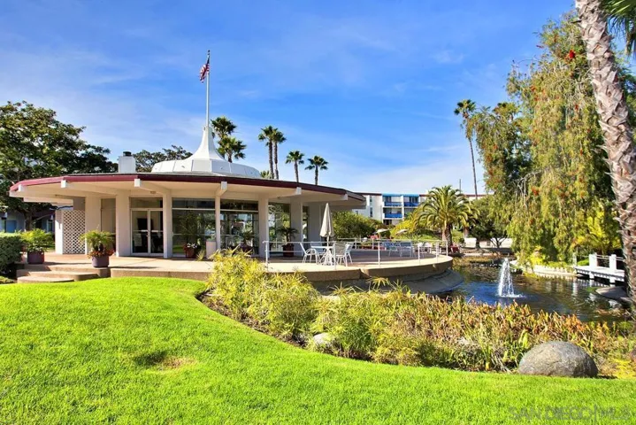 3050 Rue D’ Orleans 491, San Diego, California 92110