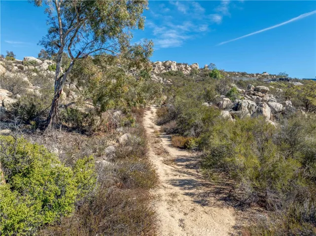 43940 Visine Road, Aguanga, California 92536