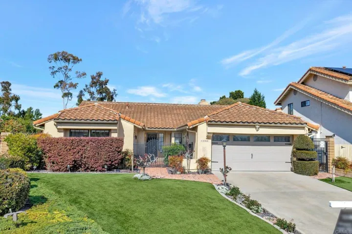 1306 La Salle Court, Vista, California 92081