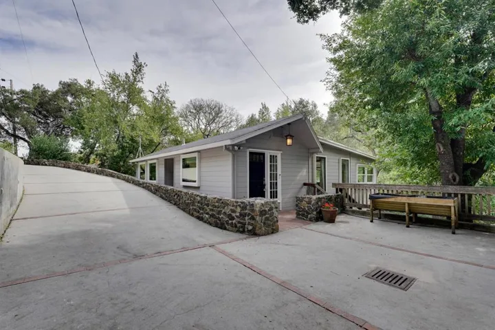 150 Otis Avenue, Woodside, California 94062