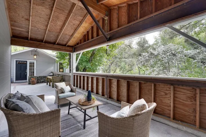 150 Otis Avenue, Woodside, California 94062
