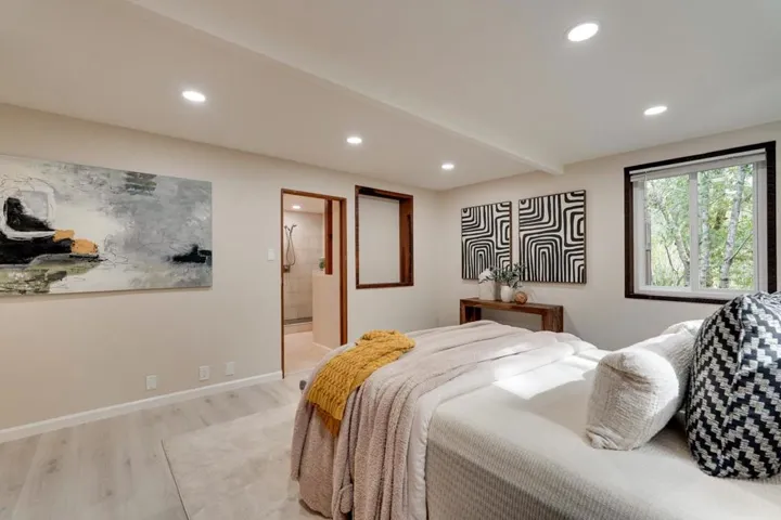 150 Otis Avenue, Woodside, California 94062