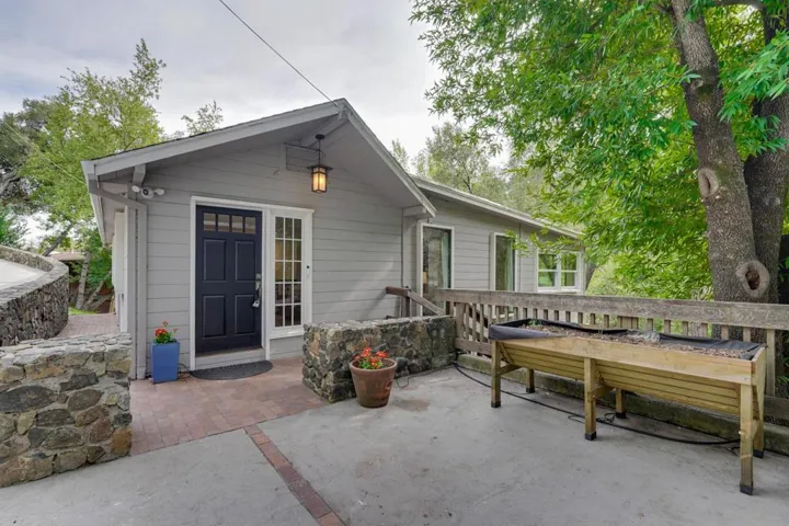 150 Otis Avenue, Woodside, California 94062