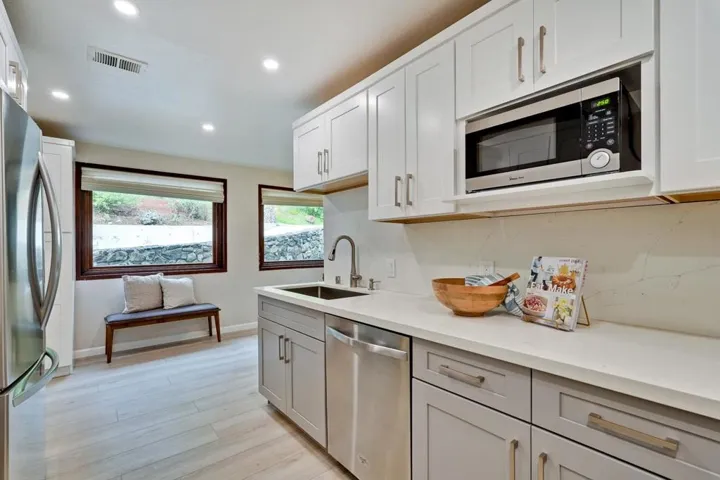 150 Otis Avenue, Woodside, California 94062