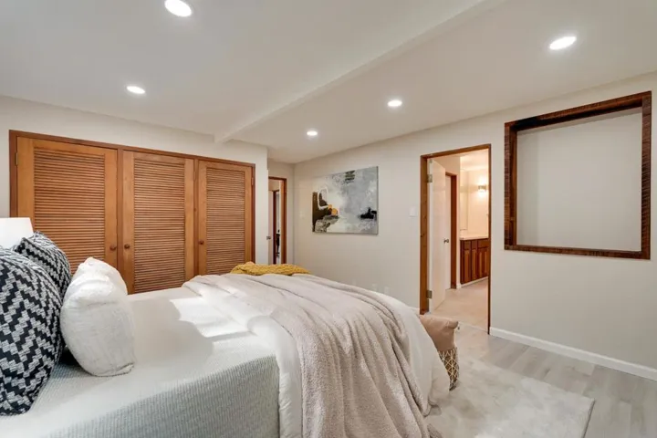 150 Otis Avenue, Woodside, California 94062