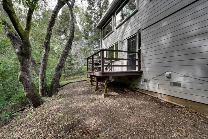 150 Otis Avenue, Woodside, California 94062