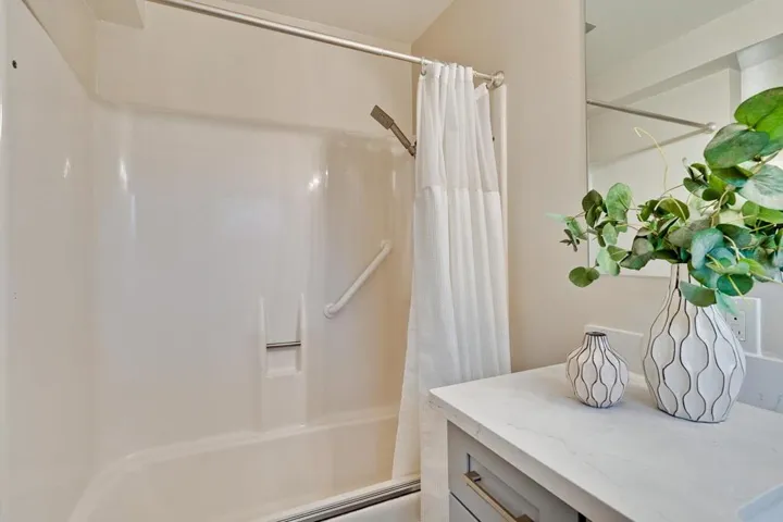 150 Otis Avenue, Woodside, California 94062