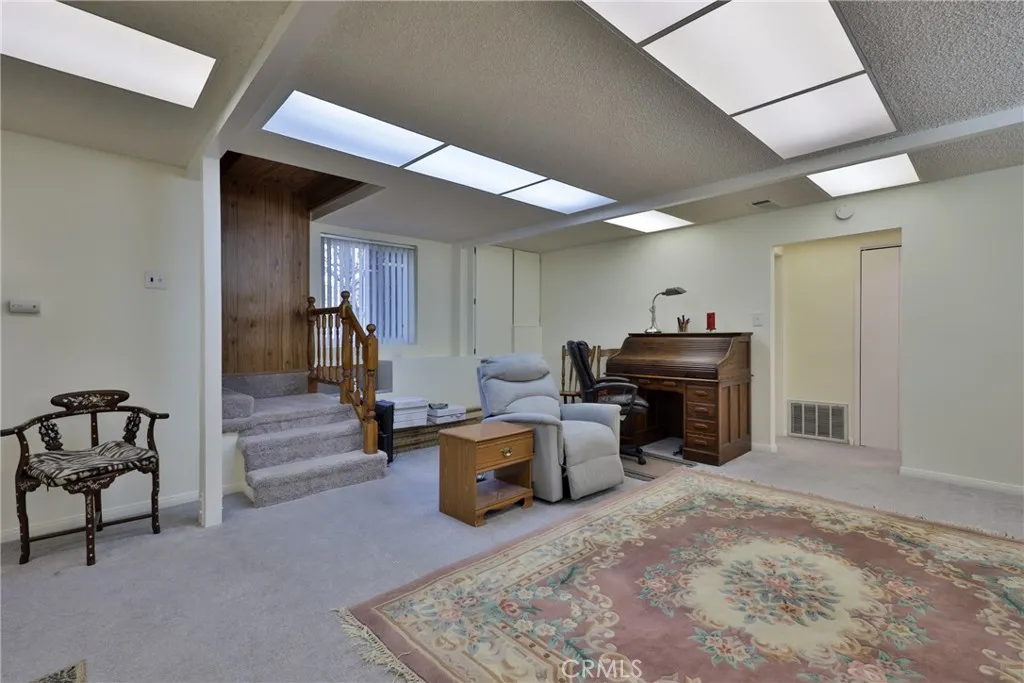 22945 Redwood Way, Crestline, California 92325 home-pic-42