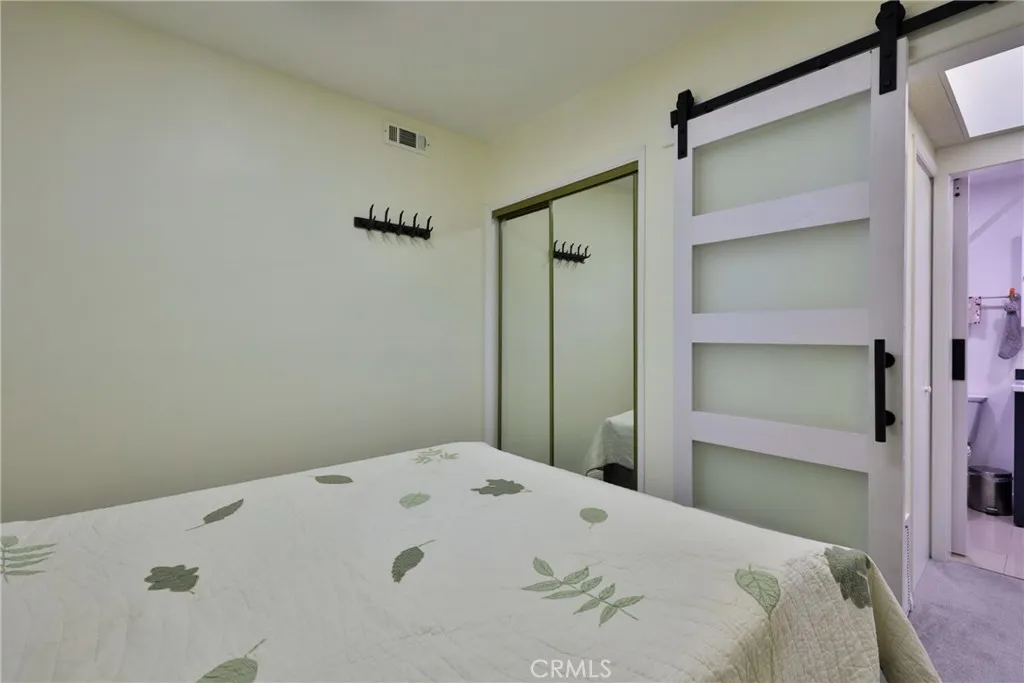 22945 Redwood Way, Crestline, California 92325 home-pic-49