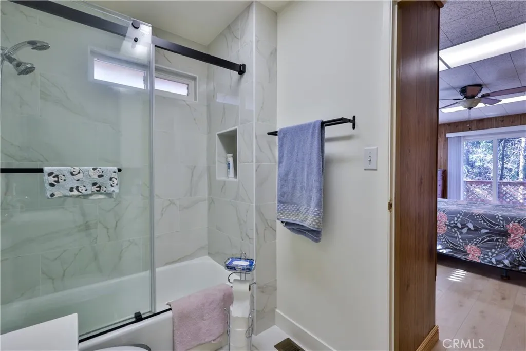 22945 Redwood Way, Crestline, California 92325 home-pic-30