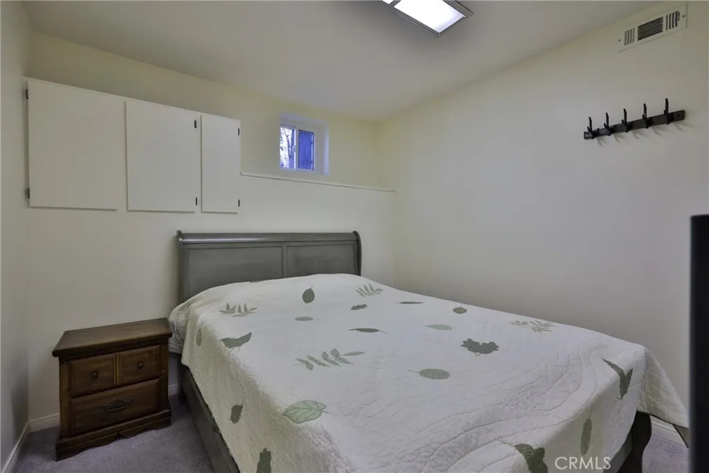 22945 Redwood Way, Crestline, California 92325 home-pic-48