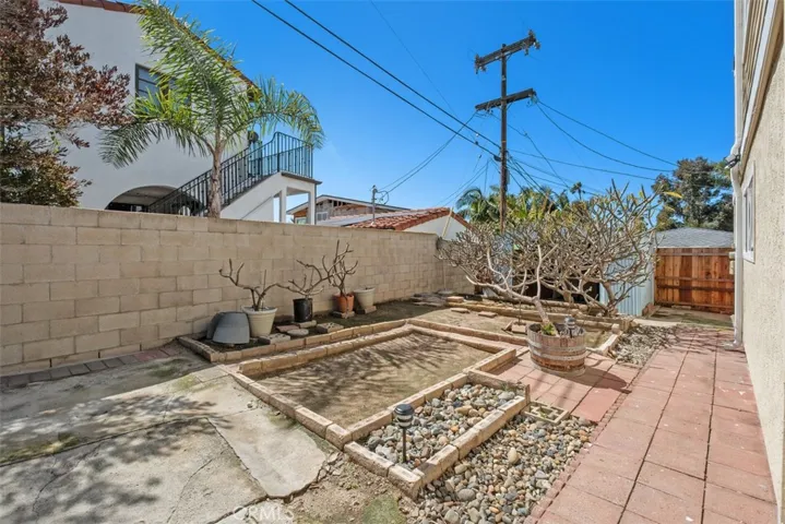 103 W Avenida Santiago, San Clemente, California 92672