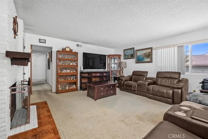 103 W Avenida Santiago, San Clemente, California 92672