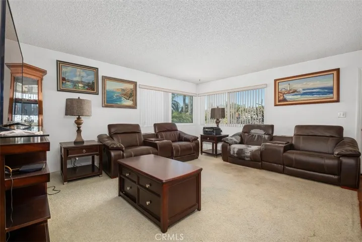 103 W Avenida Santiago, San Clemente, California 92672