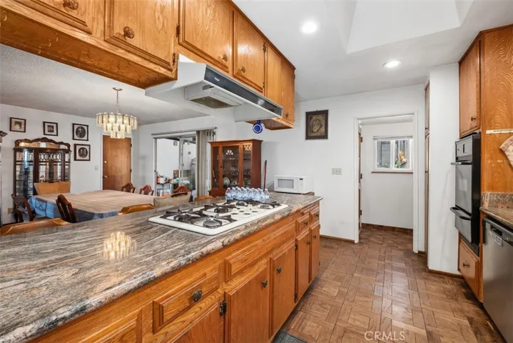 103 W Avenida Santiago, San Clemente, California 92672