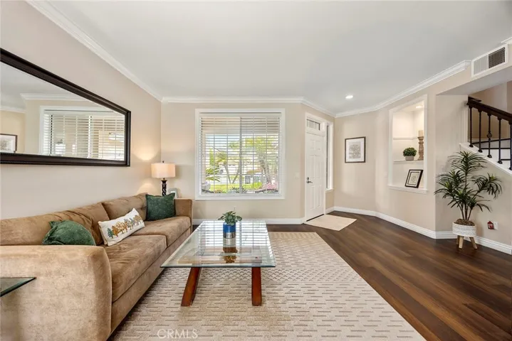1067 S Matthew Way, Anaheim Hills, California 92808