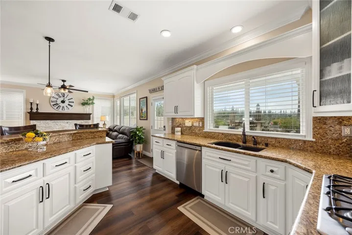 1067 S Matthew Way, Anaheim Hills, California 92808