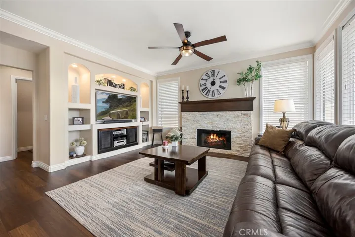 1067 S Matthew Way, Anaheim Hills, California 92808