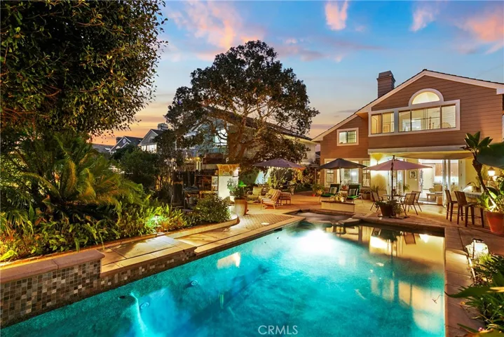 18 Oakcliff Drive, Laguna Niguel, California 92677