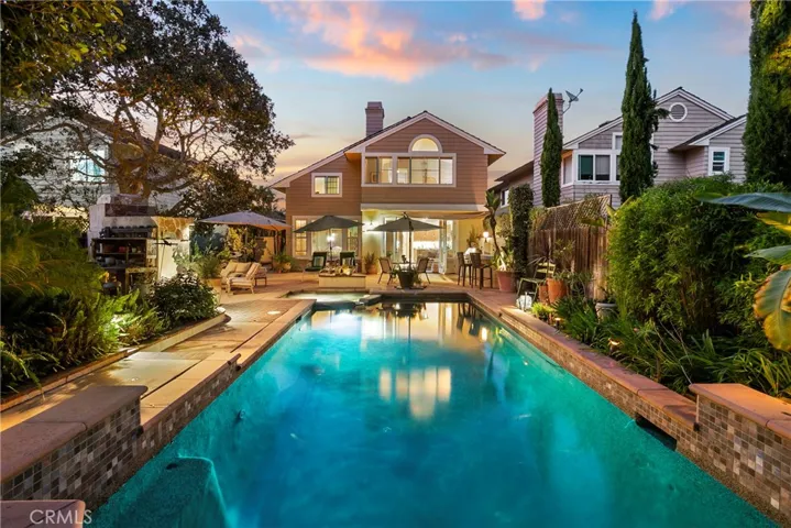 18 Oakcliff Drive, Laguna Niguel, California 92677
