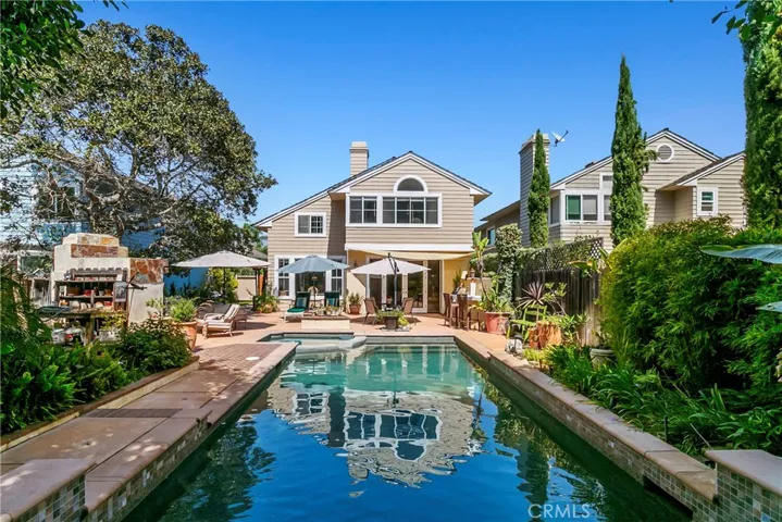 18 Oakcliff Drive, Laguna Niguel, California 92677