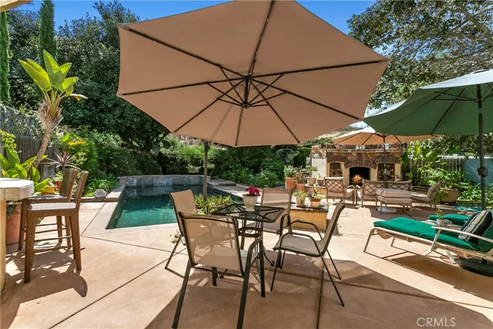 18 Oakcliff Drive, Laguna Niguel, California 92677