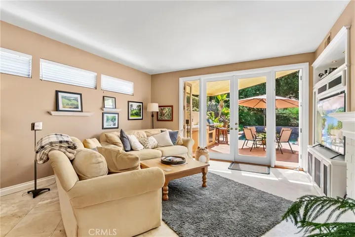 18 Oakcliff Drive, Laguna Niguel, California 92677