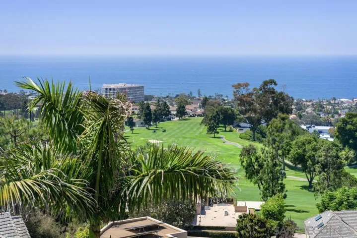 7272 Country Club Dr, La Jolla, California 92037