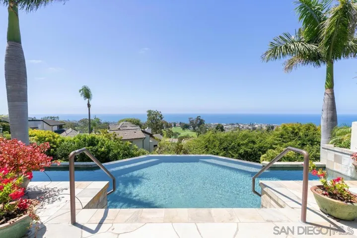7272 Country Club Dr, La Jolla, California 92037