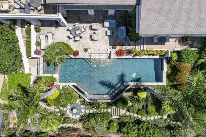 7272 Country Club Dr, La Jolla, California 92037
