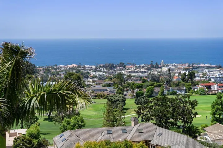 7272 Country Club Dr, La Jolla, California 92037