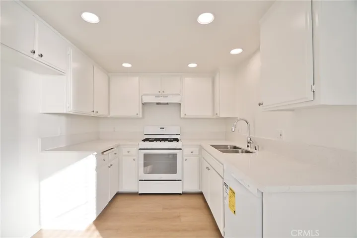 425 Sierra Street, El Segundo, California 90245