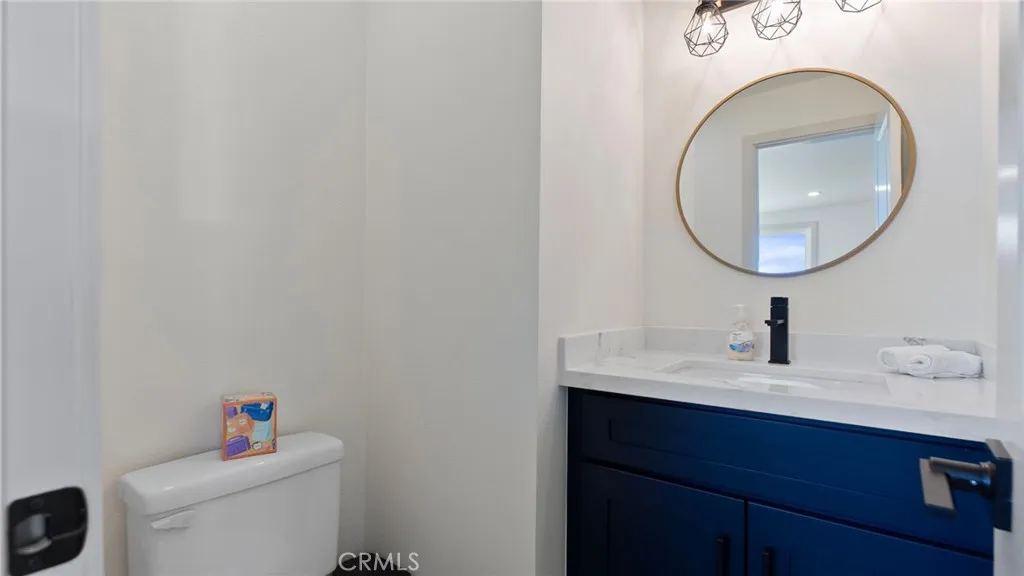 8587 Fleur Drive, Joshua Tree, California 92252 home-pic-13