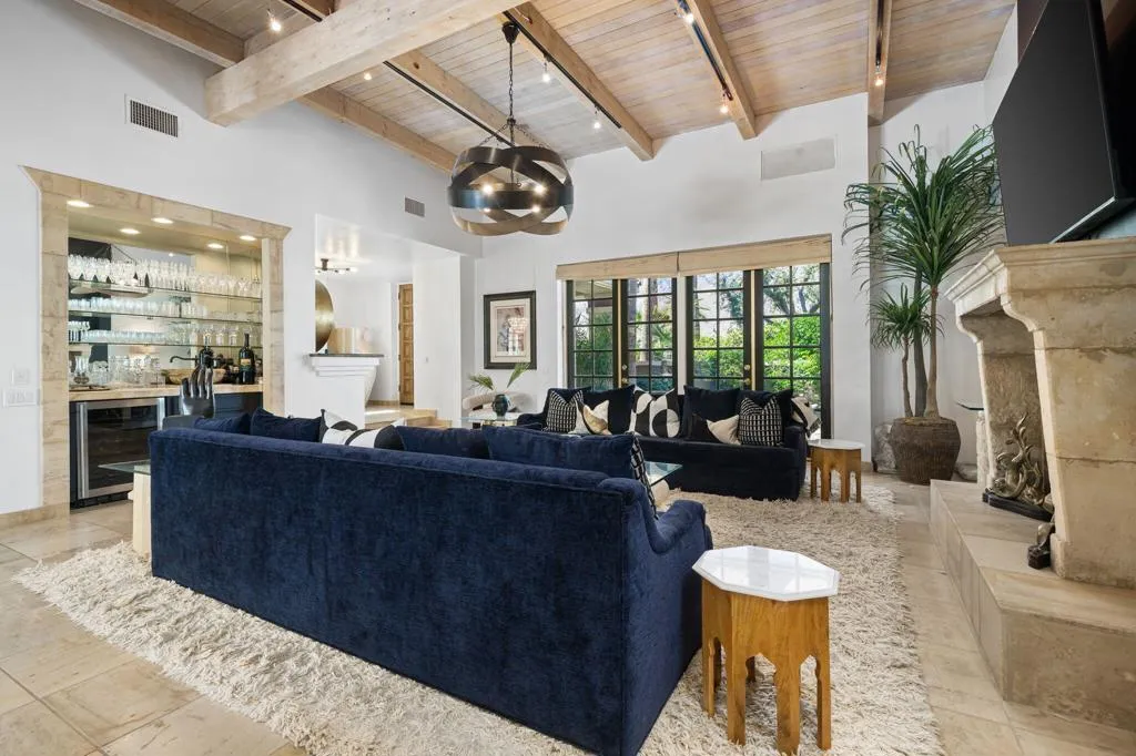 38224 Maracaibo Circle W, Palm Springs, California 92264 home-pic-18