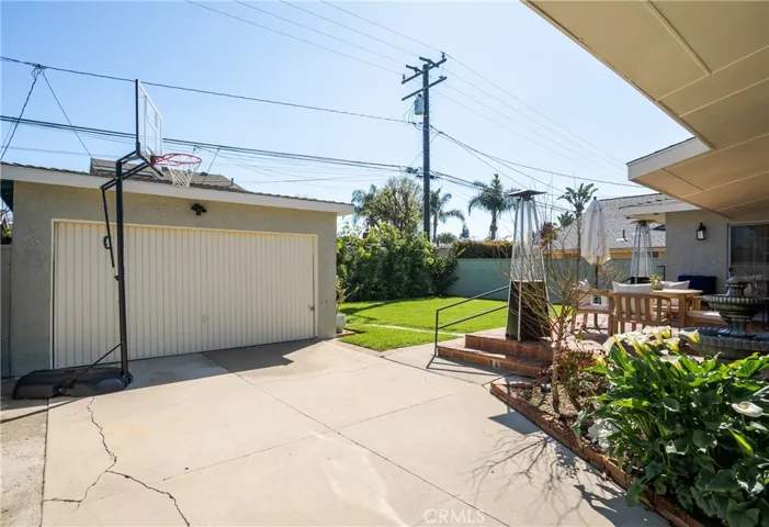 2652 Knoxville Avenue, Long Beach, California 90815