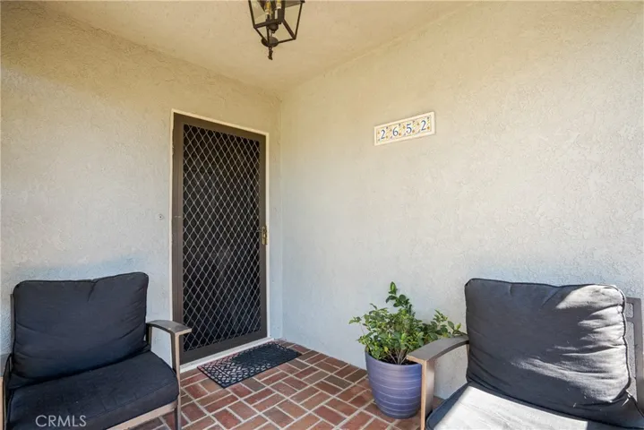 2652 Knoxville Avenue, Long Beach, California 90815