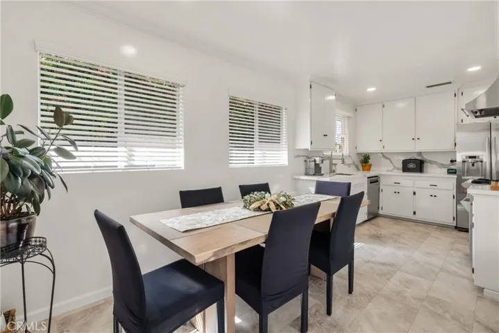2652 Knoxville Avenue, Long Beach, California 90815
