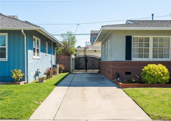 2652 Knoxville Avenue, Long Beach, California 90815
