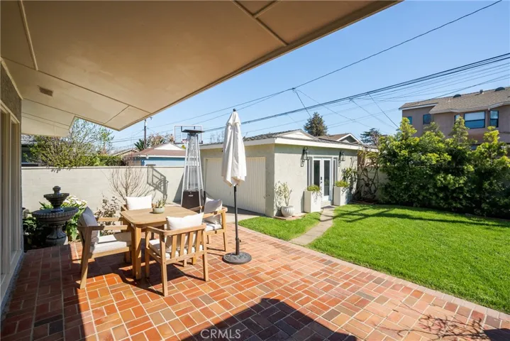 2652 Knoxville Avenue, Long Beach, California 90815