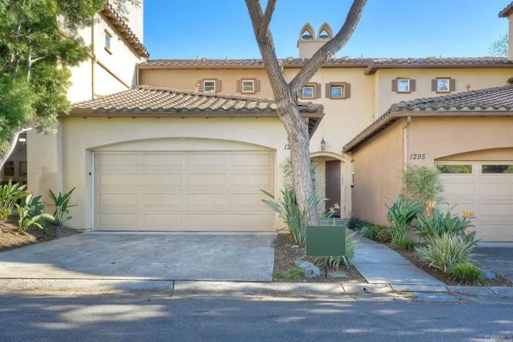 1293 Highbluff Avenue, San Marcos, California 92078