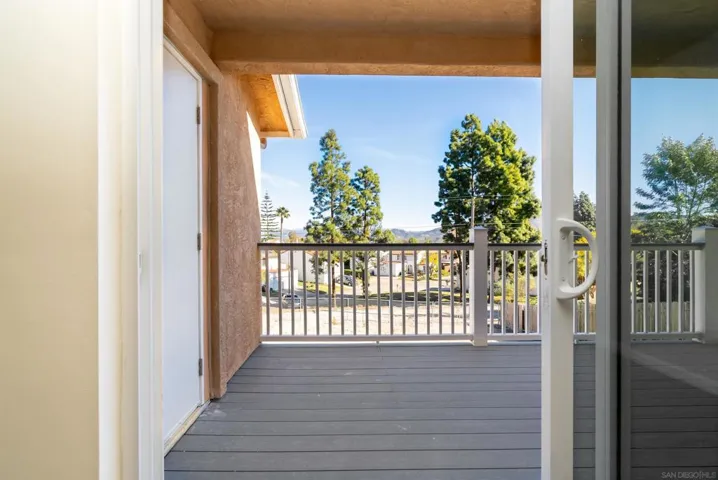 2671 Silver Oaks Way B, Spring Valley, California 91977
