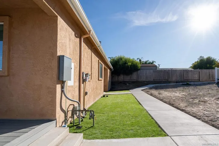 2671 Silver Oaks Way B, Spring Valley, California 91977