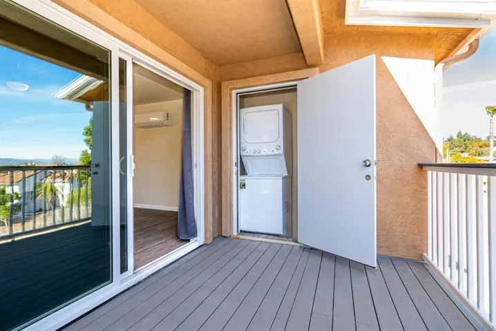 2671 Silver Oaks Way B, Spring Valley, California 91977