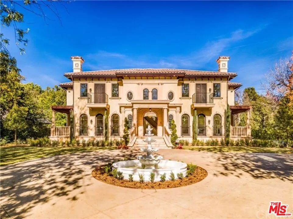 1645 Orlando Road, Pasadena, California 91106, 7 Bedrooms Bedrooms, ,9 BathroomsBathrooms,Residential,For Sale,Orlando,25505843