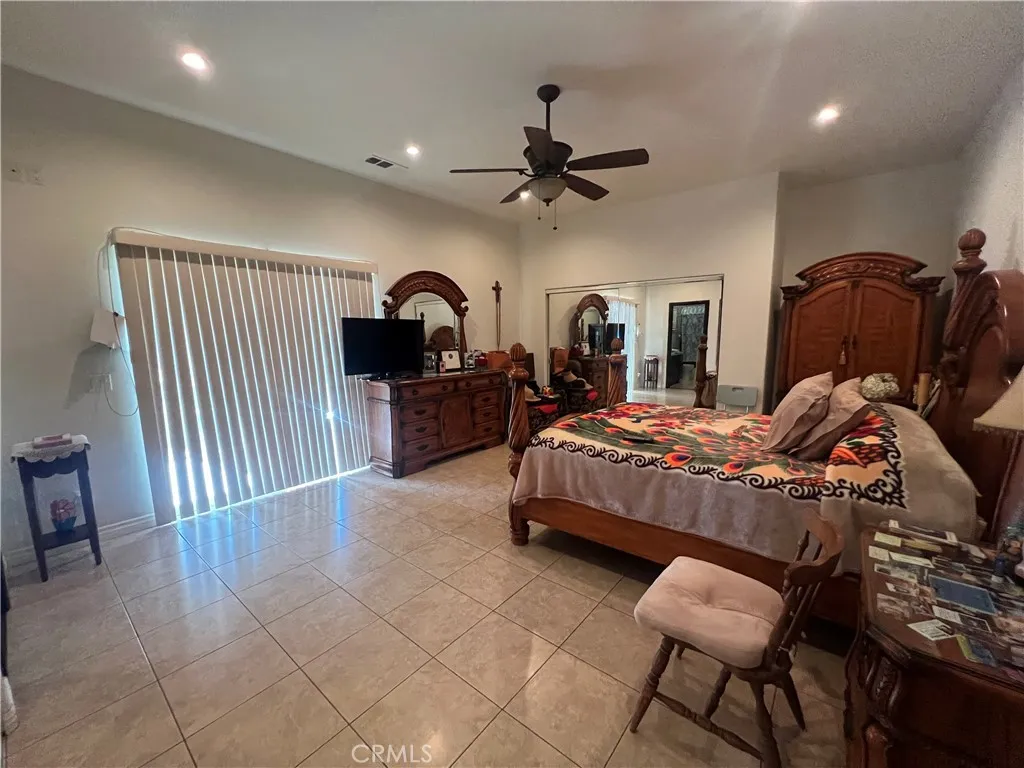 17305 Sage Avenue, Riverside, California 92504 home-pic-7