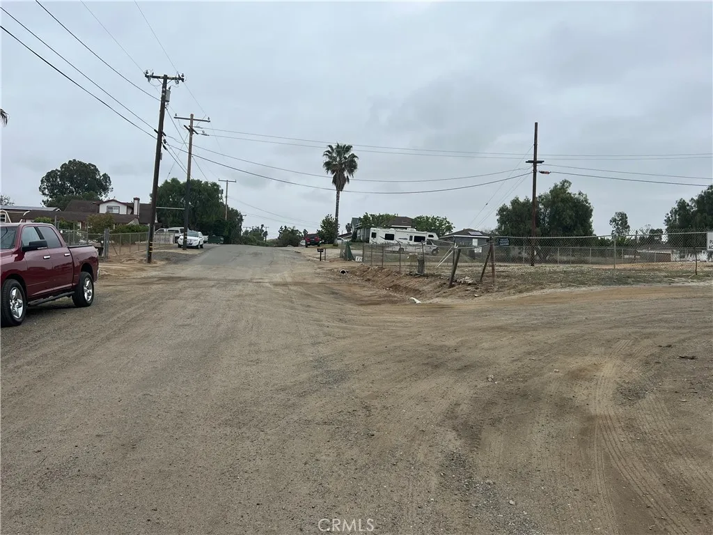 17305 Sage Avenue, Riverside, California 92504 home-pic-30